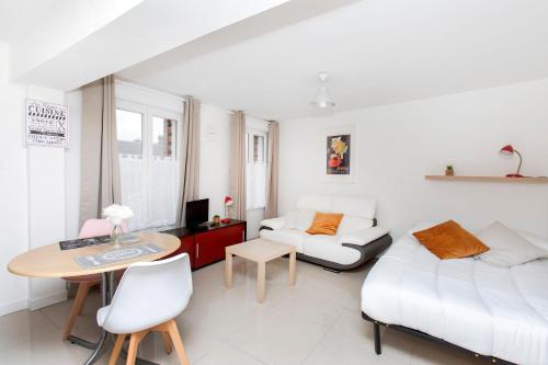 Le Petit Pont - Charmant Studio a Brionne in Brionne