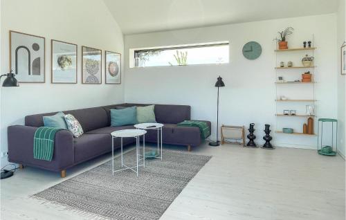  Beautiful Home In Allinge With Kitchen in Allinge
