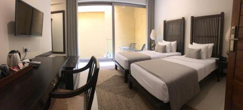 hotel photo