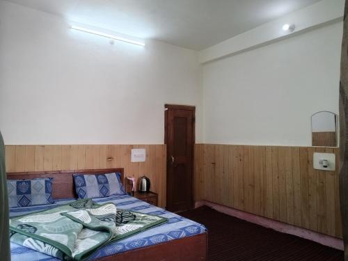 7 futon beds