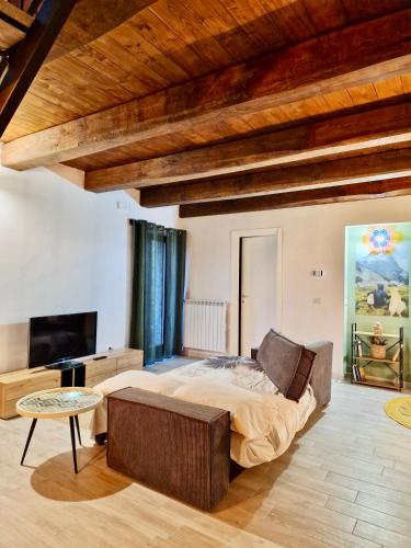 Home Sweet Olivia by TraMonti Apartments in Barisciano
