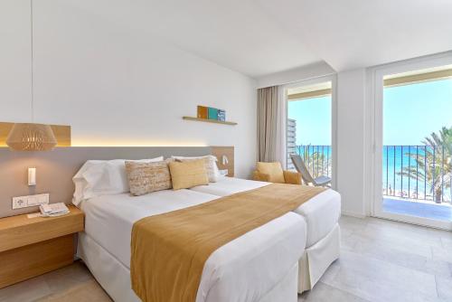 Superior Double Room with direct Sea View- 2 Beds room in Myseahouse Flamingo - Adults Only 4* Sup