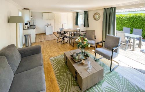  Stunning Stacaravan In Putten, Unterkunft in Putten