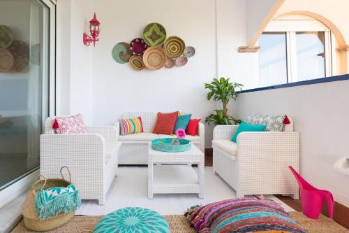 BOHO CHIC- Beachfront - Free bikes - Salt water pool - Torremolinos