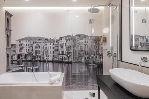 H10 Palazzo Canova - image 8