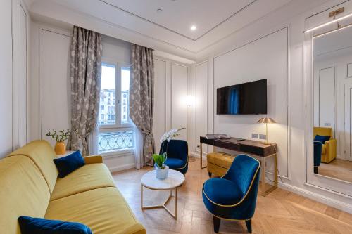 H10 Palazzo Canova - image 3