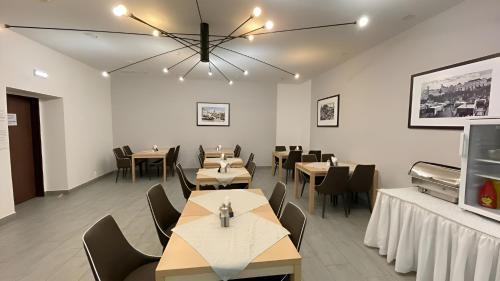 Ételek és italok, Hotel Zlatý Anděl (Hotel Zlaty Andel) in Žatec