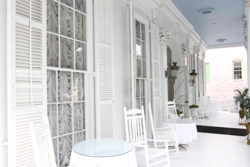 The Magnolia Mansion - image 10