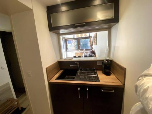 Konyha, Appt Cosy au centre Chamonix in Le Lyret