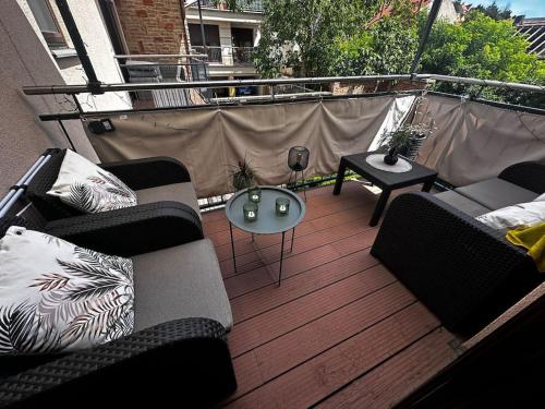 M18 - Csak egy lépés a történelmi belváros - free parking (M18 - Csak egy lepes a tortenelmi belvaros - free parking) in เตตเย