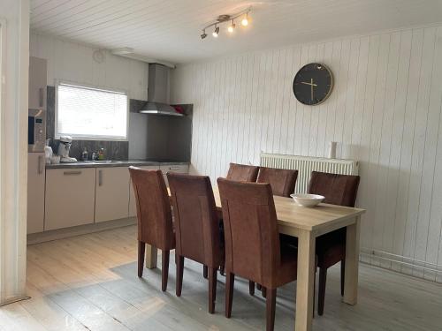 Fijne woning op hippische accommodatie aan de rand van Dokkum in Dongeradeel