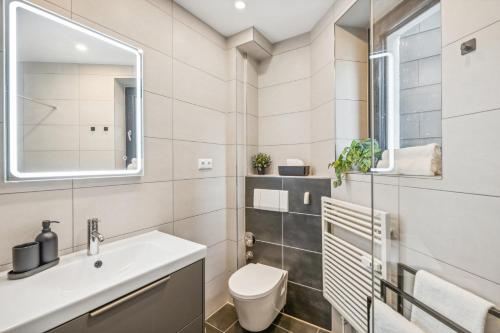 maremar - Design im Zentrum - 2 Schlafzimmer - Luxus Boxspringbetten - Küche - Arbeitsplätze & Highspeed WLAN - Balkon, Brunswick (foto 9)