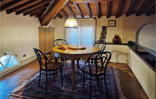 Awesome Home In Fucecchio With Jacuzzi