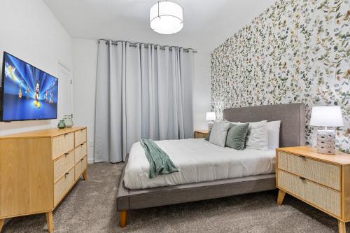 New Home 4 Bedrooms 3 Bathrooms At Storey Lake in Kissimmee, USA