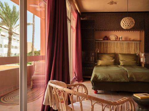 room detail thumbnail 0