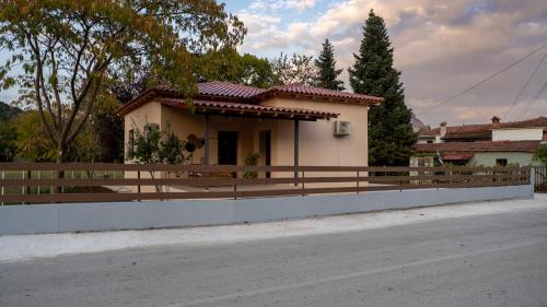 Diava's nest 2 gîte à louer Kleinovítikos Potamós