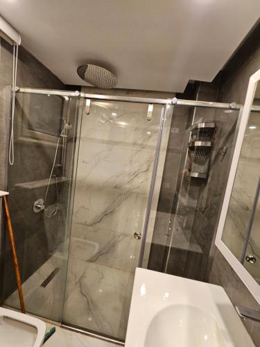 Luxury residential apartment in Pearl Pyramids Compound, Ghaţāţī (foto 8)