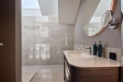 Hilton Sofia - image 7