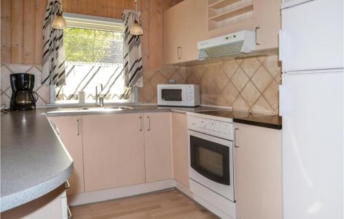 Kitchen, Holiday Home Skovbrynet X in Give