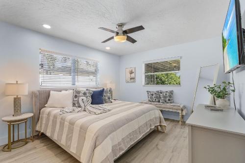 Three-Bedroom House image 10