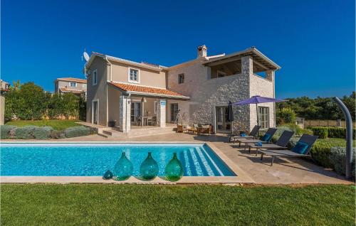 Villa Corinne – khách sạn tại Rapavel