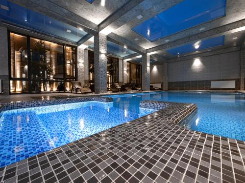 Baden-baden Hotel - Tashkent