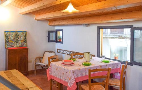  1 Bedroom Beautiful Apartment In Tusa in Tusa
