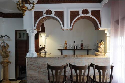 Villa completa con piscina en Arcos de la frontera in Junta de los Ríos