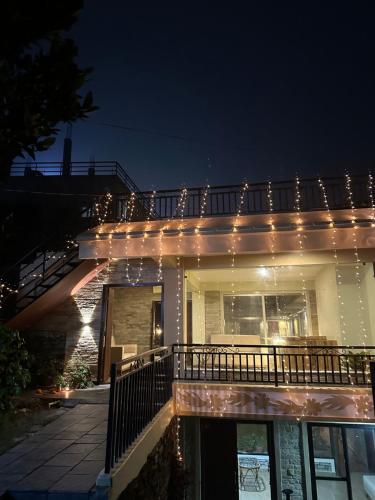 A szálláshely kívülről, The Superview Lodge in Sarangkot