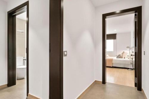 Fisa Rentals Gran Via Apartments - image 5