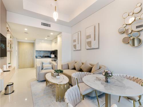 ALiving Elegant 2BR plus Maid's Room I Aykon City, Business Bay- 4016, Dubai (foto 9)