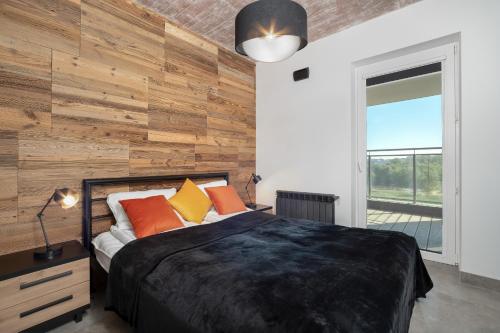 Elegant Apartments with Balcony in Rzeszów by Noclegi Renters - image 2