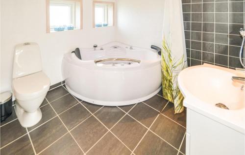  Cozy Home In Løkken With Sauna in Løkken