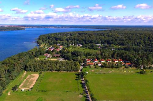 Apkārtne, Ferienhaus Zander im Ferienpark Lenzer Höh (Ferienhaus Zander im Ferienpark Lenzer Hoh) in Funfseen