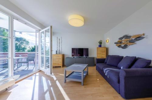 Jolle mit Balkon und Müritzblick in Waren Müritz, Deutschland