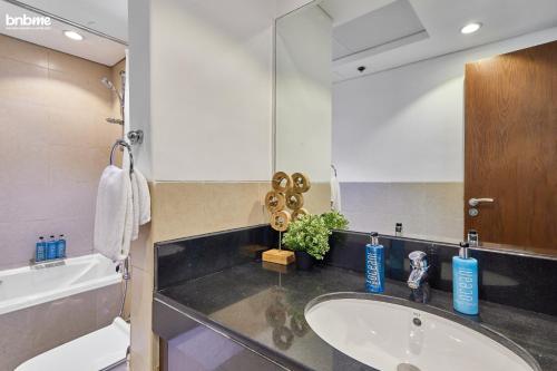bnbme | 8 Boulevard Walk | STUDIO - image 7