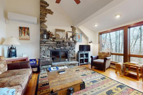 Rivendell Home at Hawk Mountain in Plymouth, USA