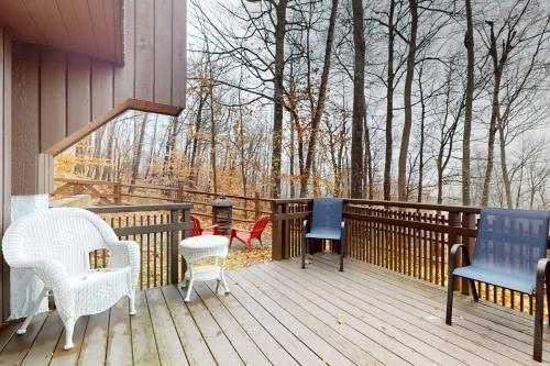 Rivendell Home at Hawk Mountain in Plymouth, USA