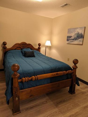 Waterloo Suites Queen 1 in Waterloo (IL)