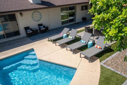 Heated Pool, Spa,Arcade Games,Pool Table,Ping-Pong, Phoenix (photo 8)