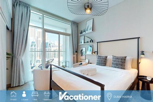 Vacationer Holiday Homes I Cosy Studio l Aesthetic Finishes l Prime Location in Dubai Marina, Dubai