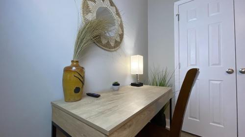 Stylish 2br Townhome With Garage & Modern Flair in Johnson City, USA