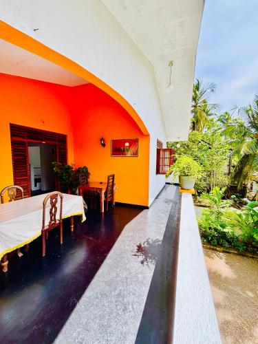 Mali Guest House in Hikkaduwa