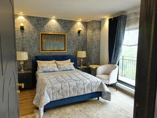 Luxury Apartments Gulberg