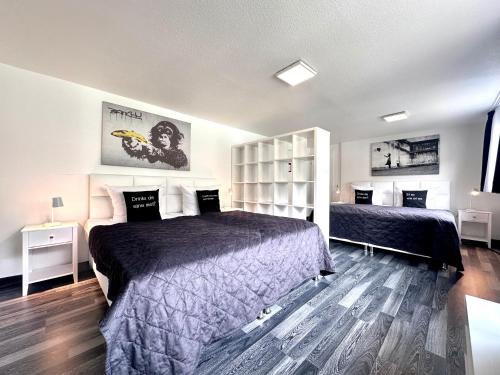 Studio (4 Adults)