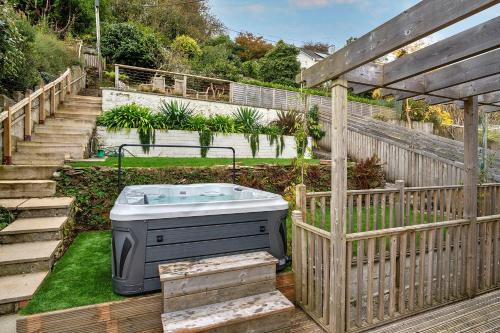 Hot tub, Finest Retreats - Tideway in Malpas (Cornwall)