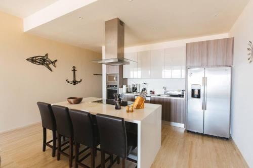 5 Star Condo Bichon - 3rd Floor Arch & Ocean View in Cabo San Lucas, Mexico