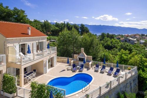 Villa Jure - with pool