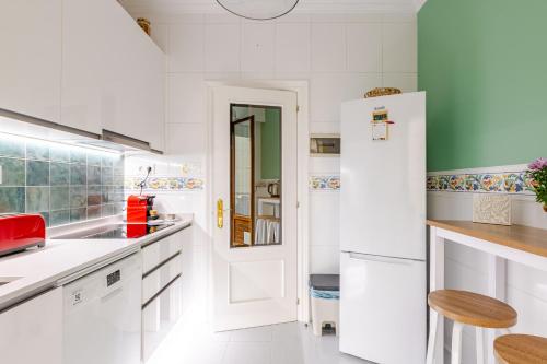 BilbaoBonito 5min Guggenheim I 2Bdrm I EXT I Quiet & Central I Pking, Bilbao (zdjęcie 9)