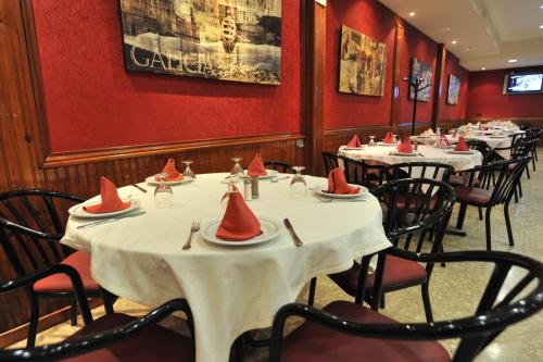 مطعم, Hostal Goyma II in سان فرناندو دي هيناريس